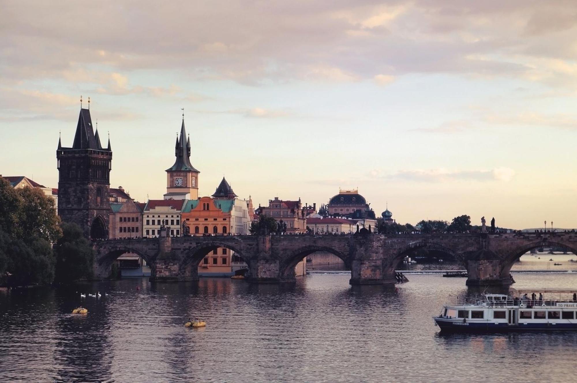 Helen Homestay Vysehrad Prague Exterior photo