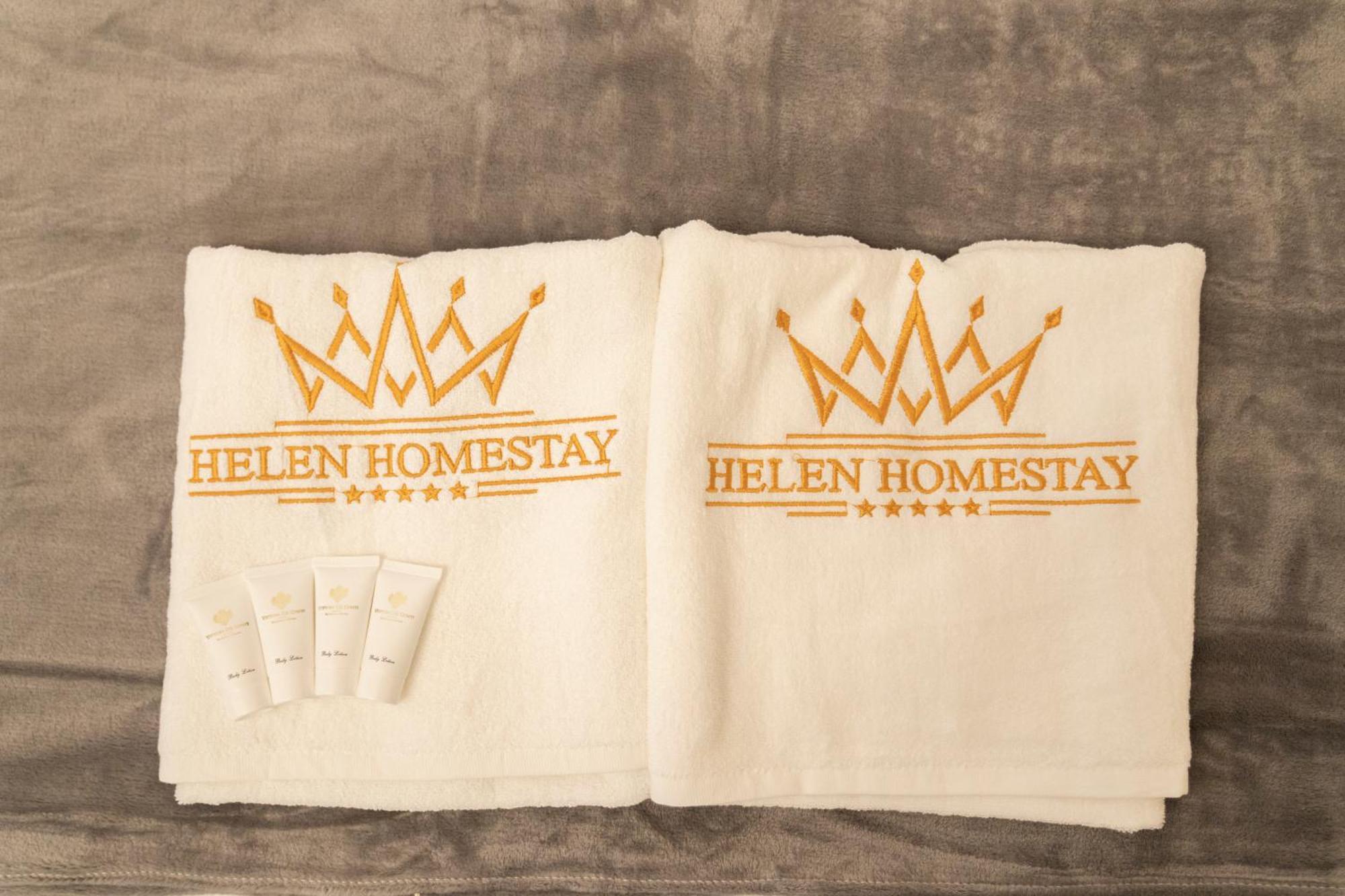 Helen Homestay Vysehrad Prague Exterior photo